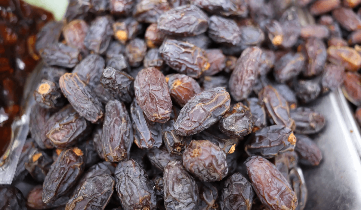 Holy Month of Ramadan Boosts Demand for Qatari Dates as National Production Reaches 24,000 Tons